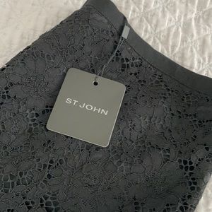 NWT St.John Lace black lined trouser.